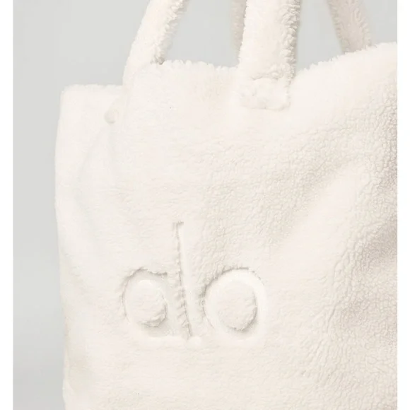 NWT ALO Foxy Sherpa Tote, Ivory - Picture 3 of 4